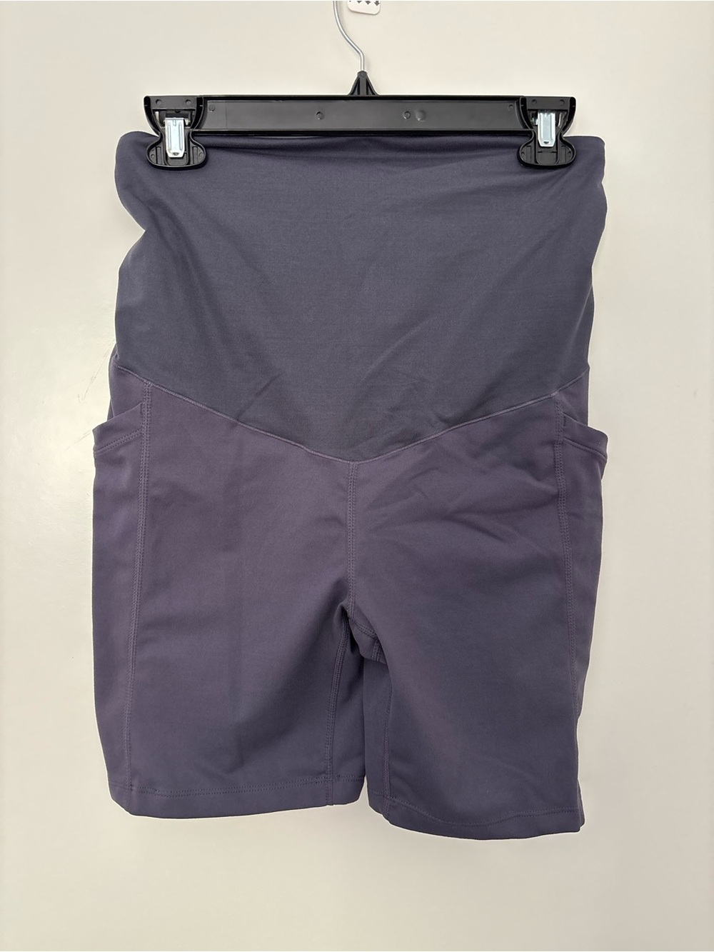 Zella Maternity Women's High-Rise Active Shorts in Charcoal